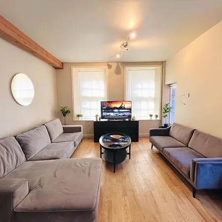 Temple Bar Apartment